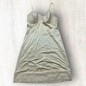 Vintage JC Penney nude peachy chiffon lace Grannycore sexy slip EVC-36